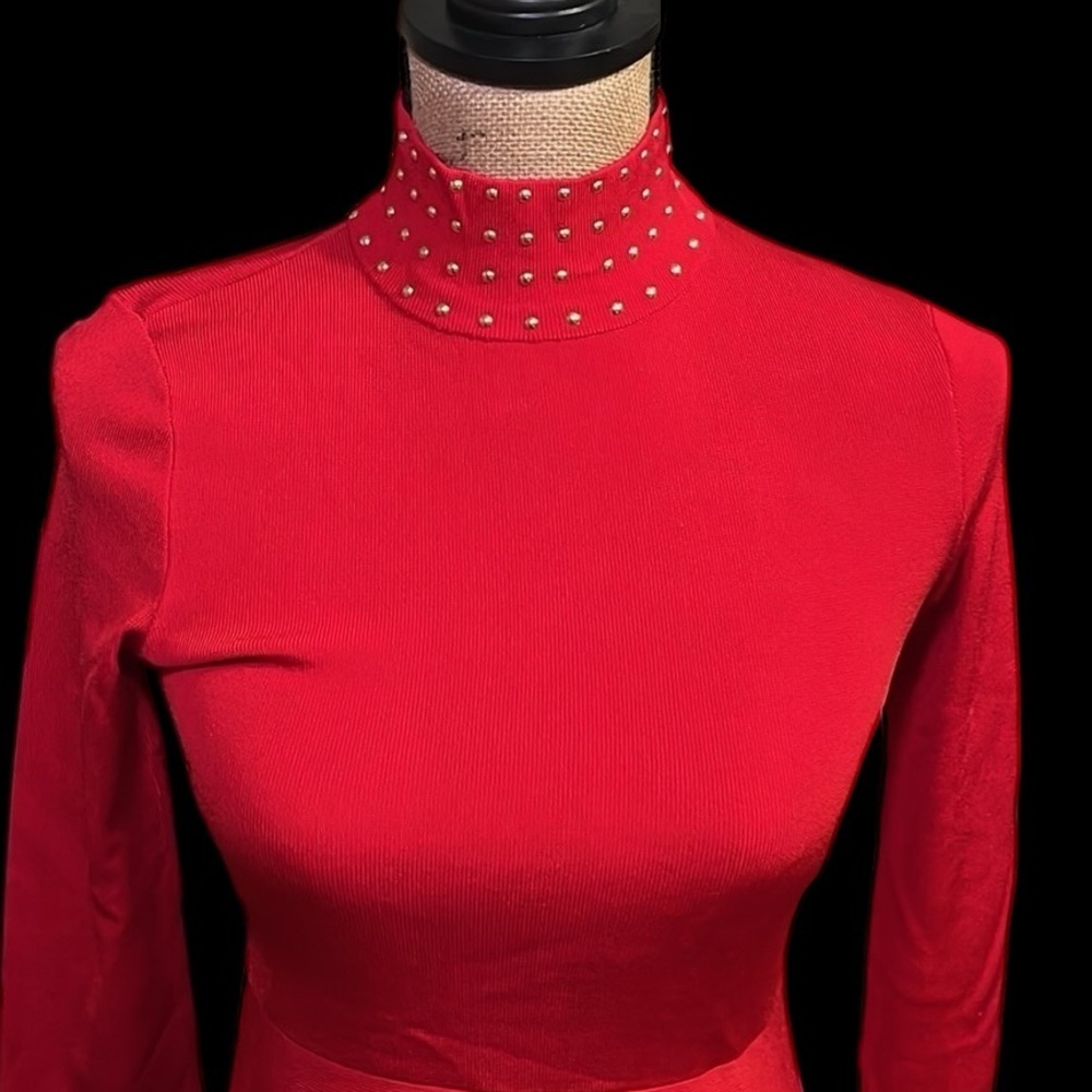 International Concepts INC red studded body con long sleeve mock neck dress - Picture 4 of 11